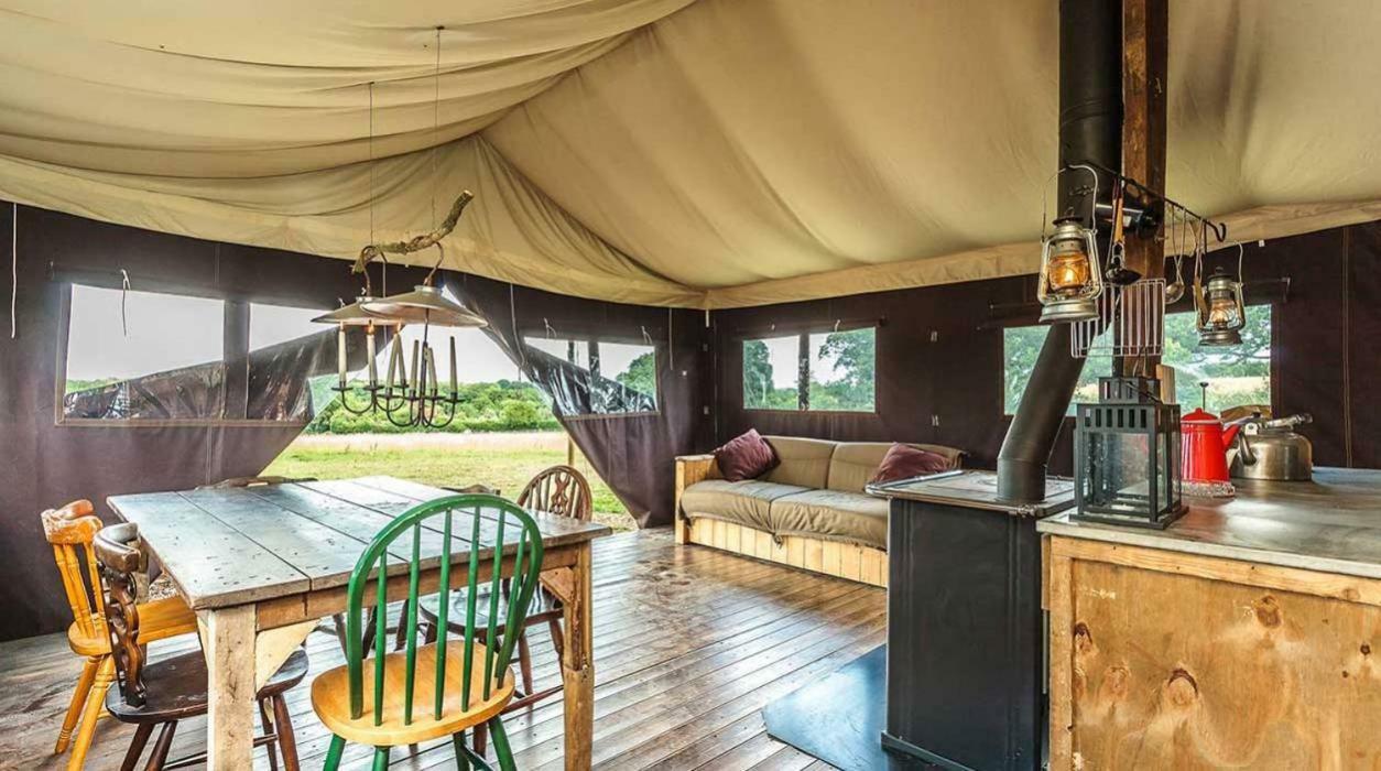 Hoeve De Pippert Hotel Ophemert Екстериор снимка